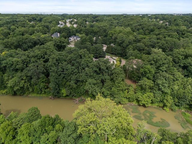 912 Matthews Brook Lane, Powell, OH 43065