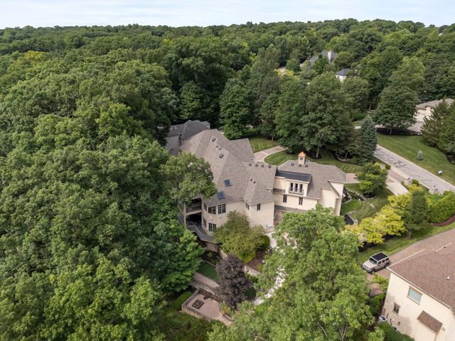 912 Matthews Brook Lane, Powell, OH 43065