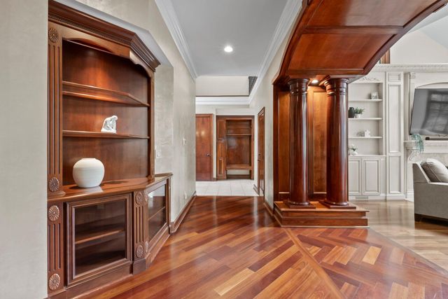 912 Matthews Brook Lane, Powell, OH 43065