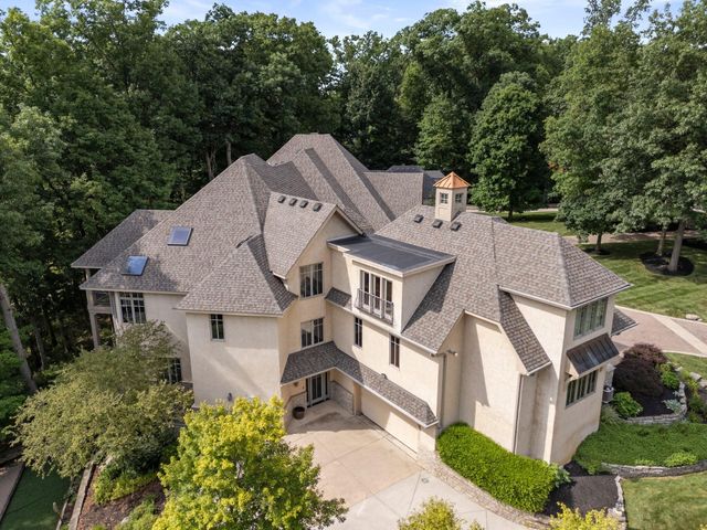912 Matthews Brook Lane, Powell, OH 43065