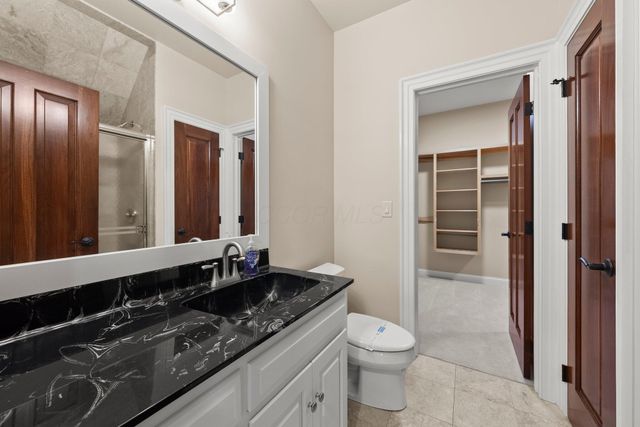 912 Matthews Brook Lane, Powell, OH 43065