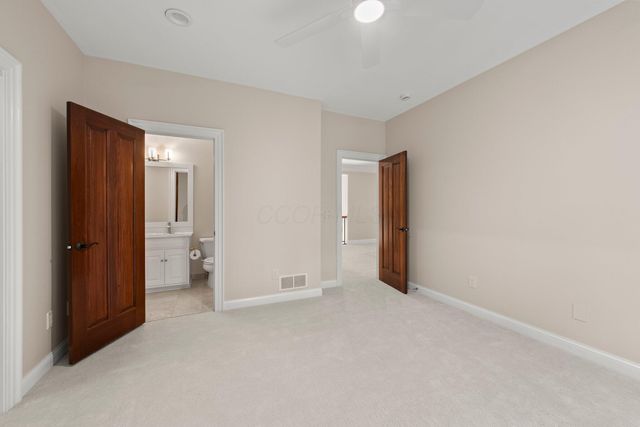 912 Matthews Brook Lane, Powell, OH 43065