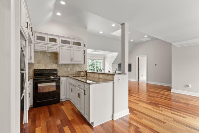 912 Matthews Brook Lane, Powell, OH 43065
