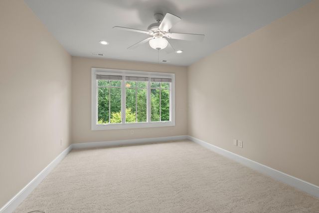 912 Matthews Brook Lane, Powell, OH 43065