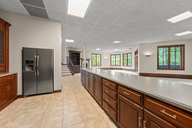 912 Matthews Brook Lane, Powell, OH 43065