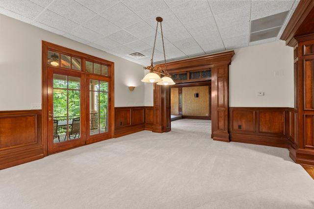 912 Matthews Brook Lane, Powell, OH 43065