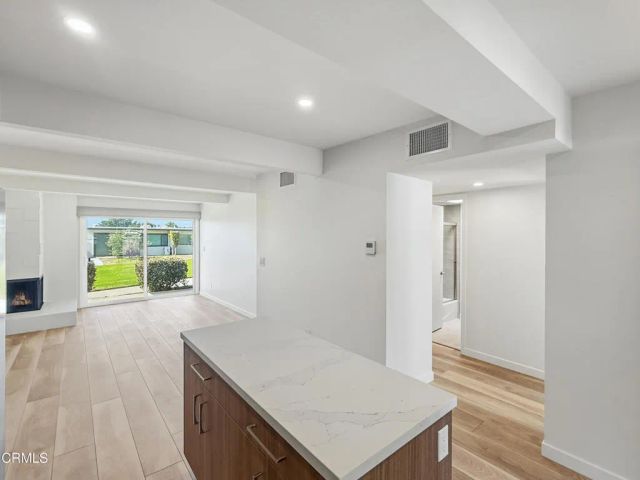 61 Redwood Avenue, Ventura, CA 93003