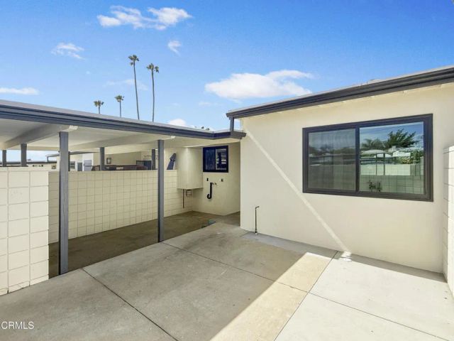 61 Redwood Avenue, Ventura, CA 93003