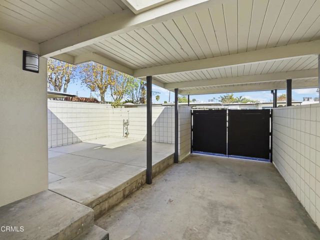 61 Redwood Avenue, Ventura, CA 93003