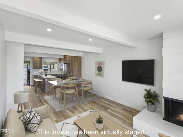 61 Redwood Avenue, Ventura, CA 93003