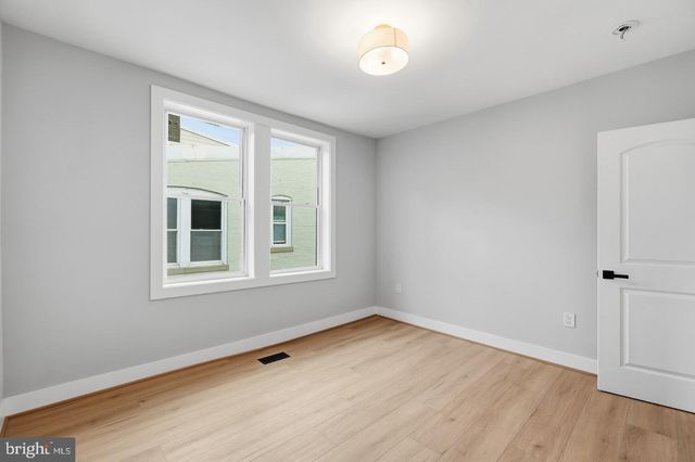4112 5TH ST NW, Washington, DC 20011
