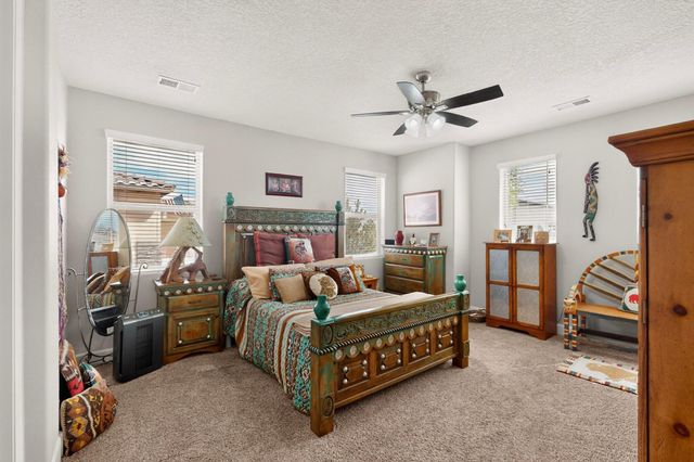 1835 Truchas Peak Trail NE, Rio Rancho, NM 87144