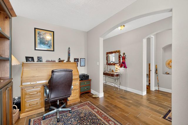 1835 Truchas Peak Trail NE, Rio Rancho, NM 87144