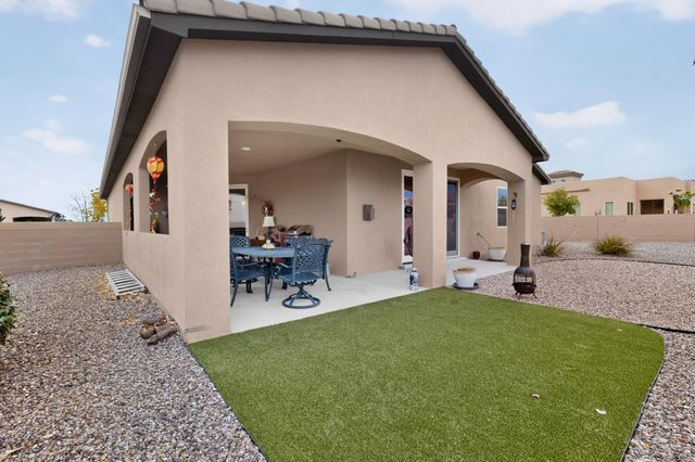 1835 Truchas Peak Trail NE, Rio Rancho, NM 87144