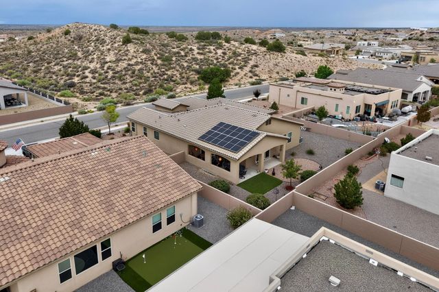 1835 Truchas Peak Trail NE, Rio Rancho, NM 87144