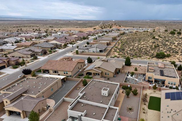 1835 Truchas Peak Trail NE, Rio Rancho, NM 87144