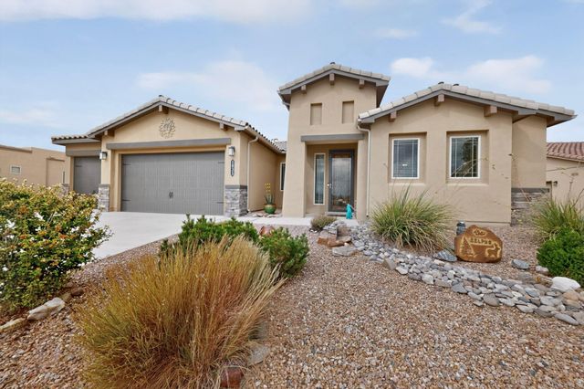 1835 Truchas Peak Trail NE, Rio Rancho, NM 87144