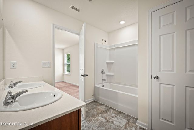 12856 BUCKHORN Lane, Jacksonville, FL 32218