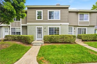 18 Fox Hollow, Irvine, CA 92614