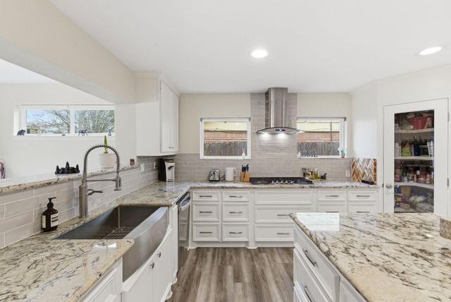 5807 Ettrick Drive, Houston, TX 77035