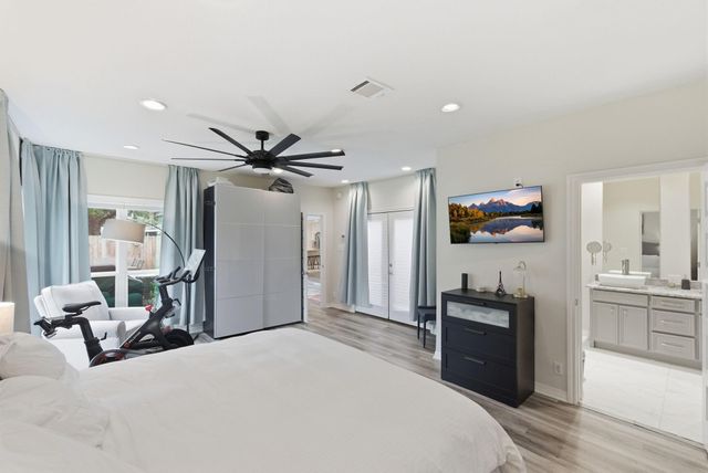 5807 Ettrick Drive, Houston, TX 77035