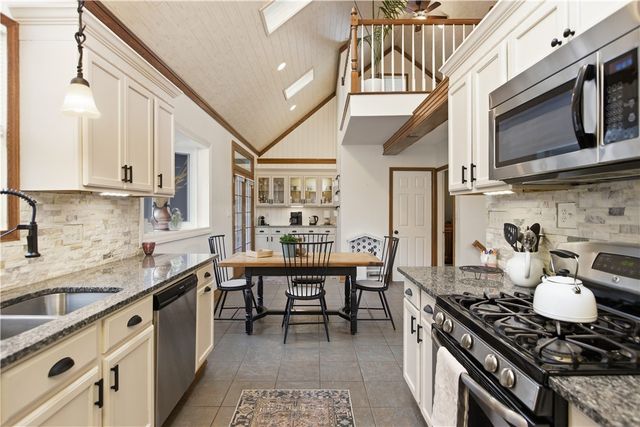 43 Elwyn Ave., Collier Twp, PA 15106