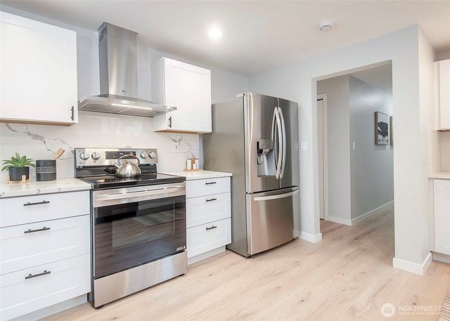 4201 NE 115th Street, Seattle, WA 98125