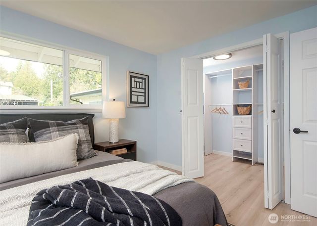 4201 NE 115th Street, Seattle, WA 98125