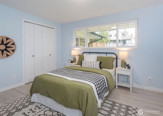 4201 NE 115th Street, Seattle, WA 98125