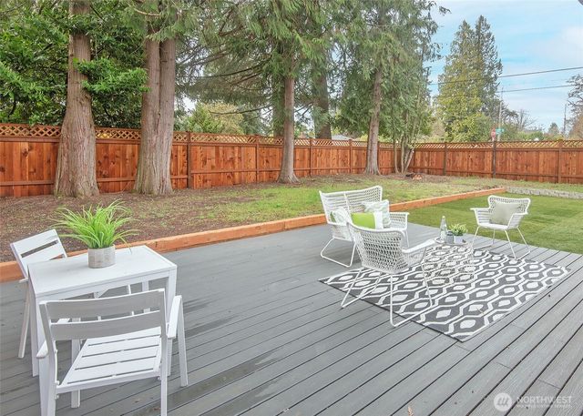 4201 NE 115th Street, Seattle, WA 98125