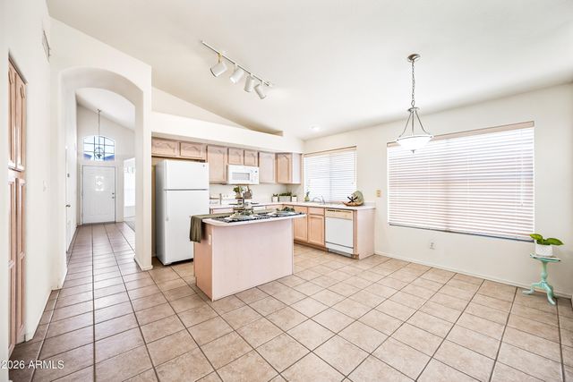 1217 W MYRNA Lane, Tempe, AZ 85284