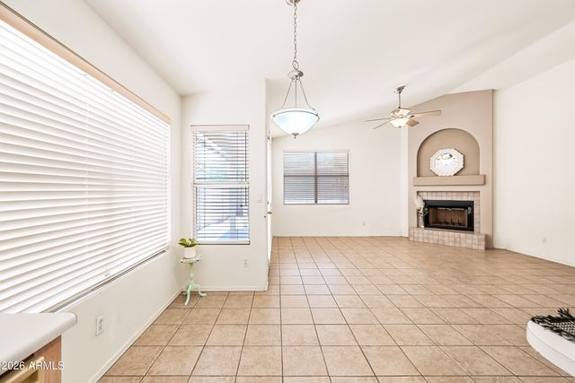 1217 W MYRNA Lane, Tempe, AZ 85284