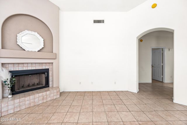 1217 W MYRNA Lane, Tempe, AZ 85284