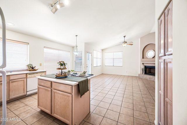 1217 W MYRNA Lane, Tempe, AZ 85284
