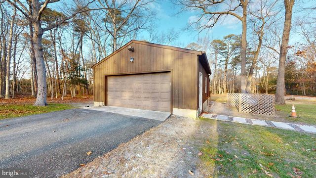 853 CLARKS LANDING RD, Egg Harbor City, NJ 08215