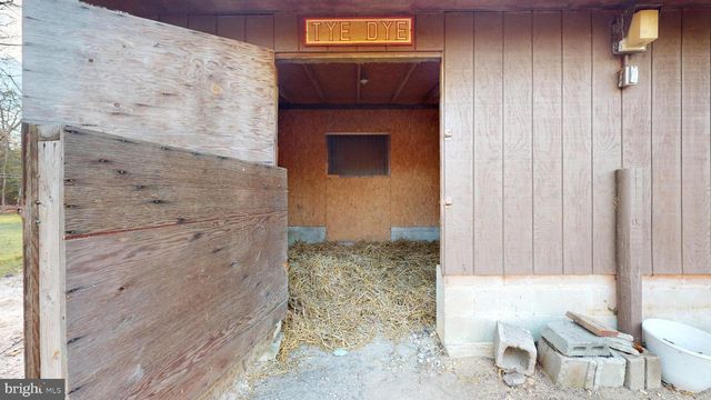 853 CLARKS LANDING RD, Egg Harbor City, NJ 08215