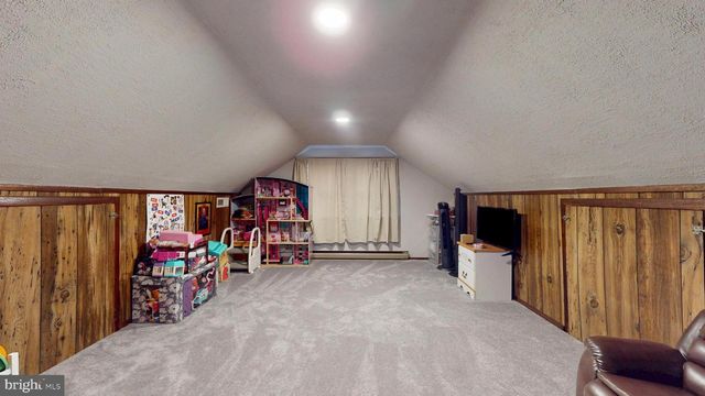 853 CLARKS LANDING RD, Egg Harbor City, NJ 08215