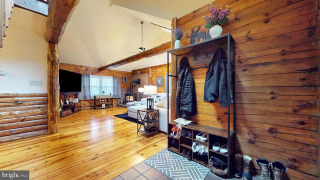 853 CLARKS LANDING RD, Egg Harbor City, NJ 08215