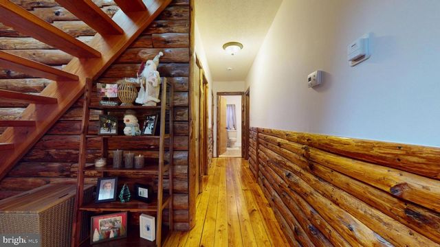 853 CLARKS LANDING RD, Egg Harbor City, NJ 08215