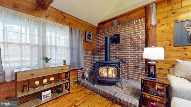 853 CLARKS LANDING RD, Egg Harbor City, NJ 08215