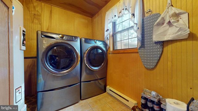 853 CLARKS LANDING RD, Egg Harbor City, NJ 08215