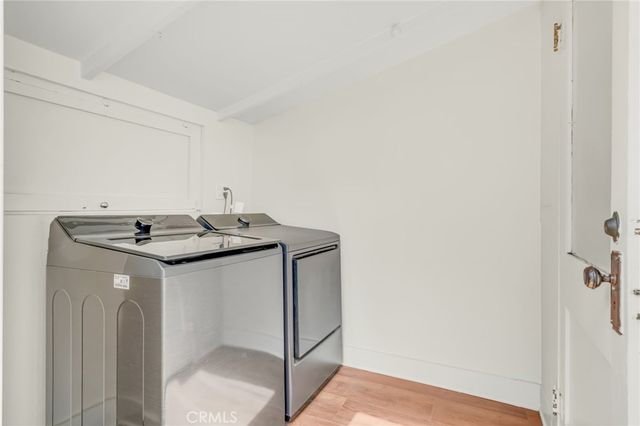 1058 E Almond, Orange, CA 92866