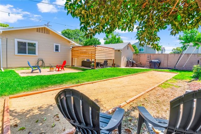 1058 E Almond, Orange, CA 92866