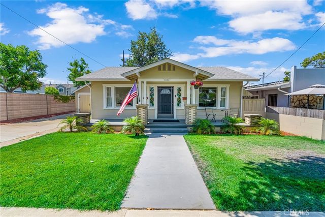 1058 E Almond, Orange, CA 92866