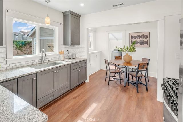 1058 E Almond, Orange, CA 92866