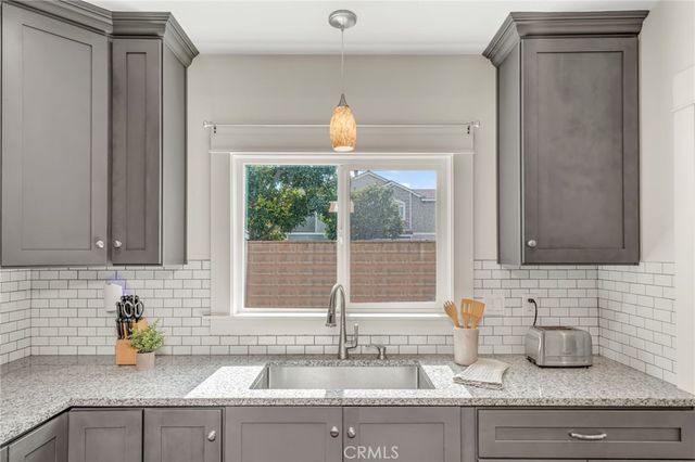 1058 E Almond, Orange, CA 92866