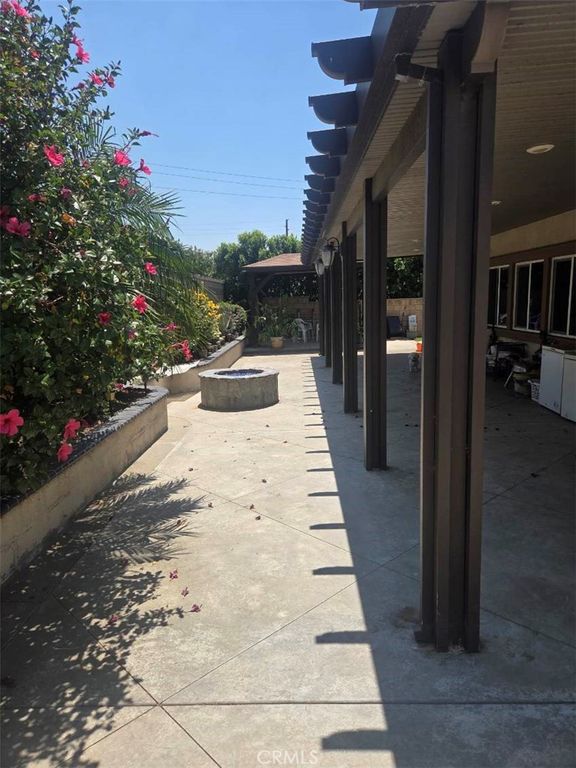 6853 Sunsight, Jurupa Valley, CA 92509 — photo 4
