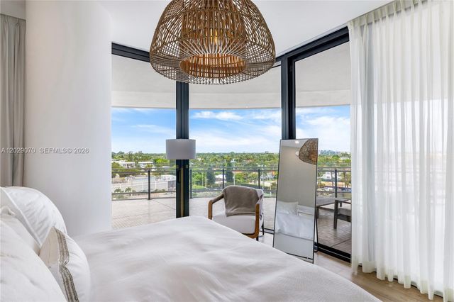 8701 Collins Avenue 605, Miami Beach, FL 33154