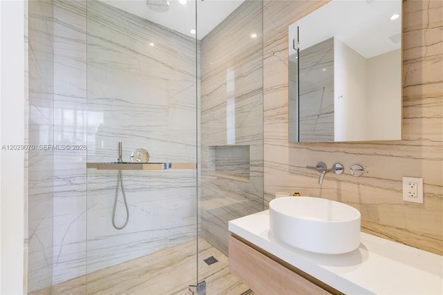8701 Collins Avenue 605, Miami Beach, FL 33154