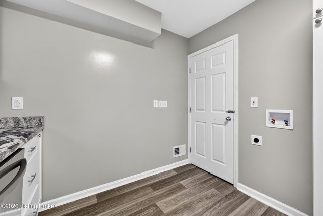 7207 Windemere Dr, Louisville, KY 40214